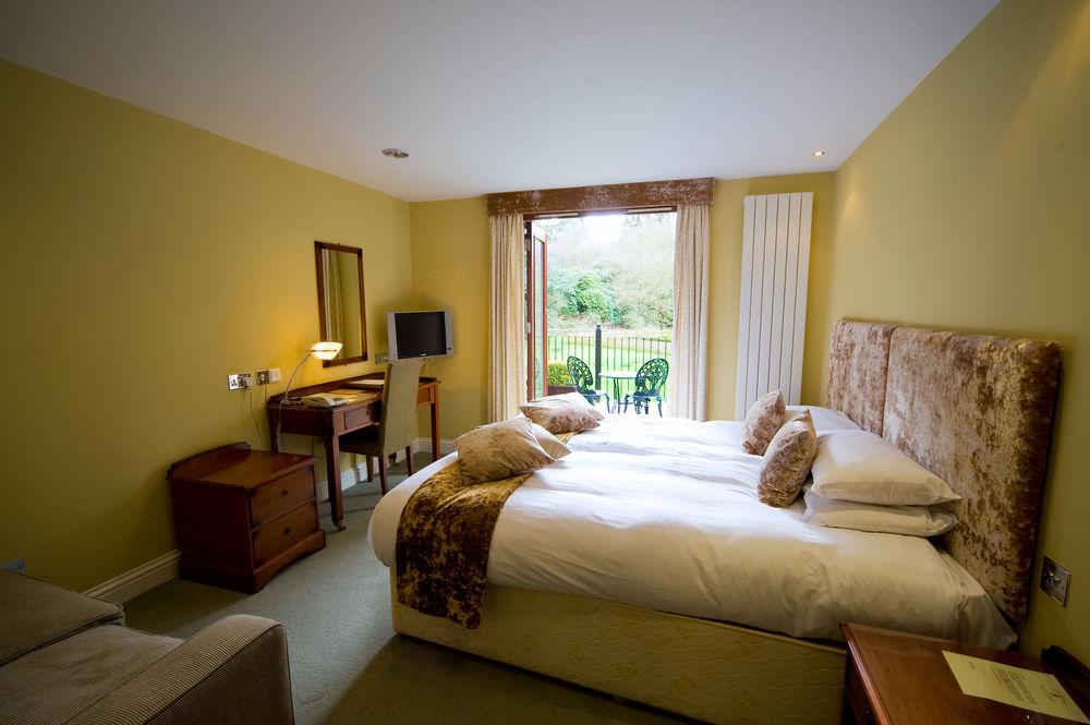 Hotel Western Grim's Dyke 4*