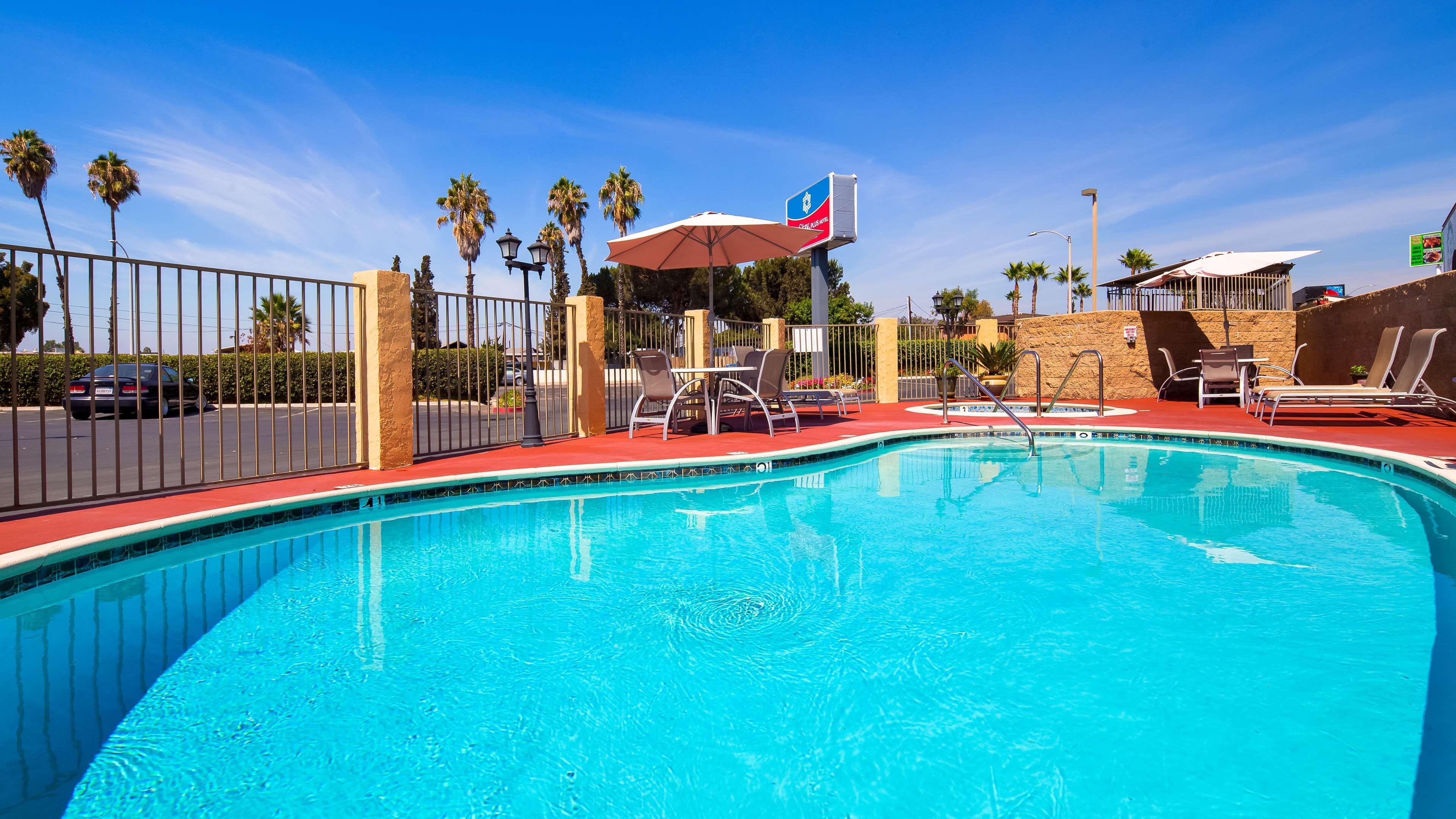 Hotel Western Grim's Dyke 4*