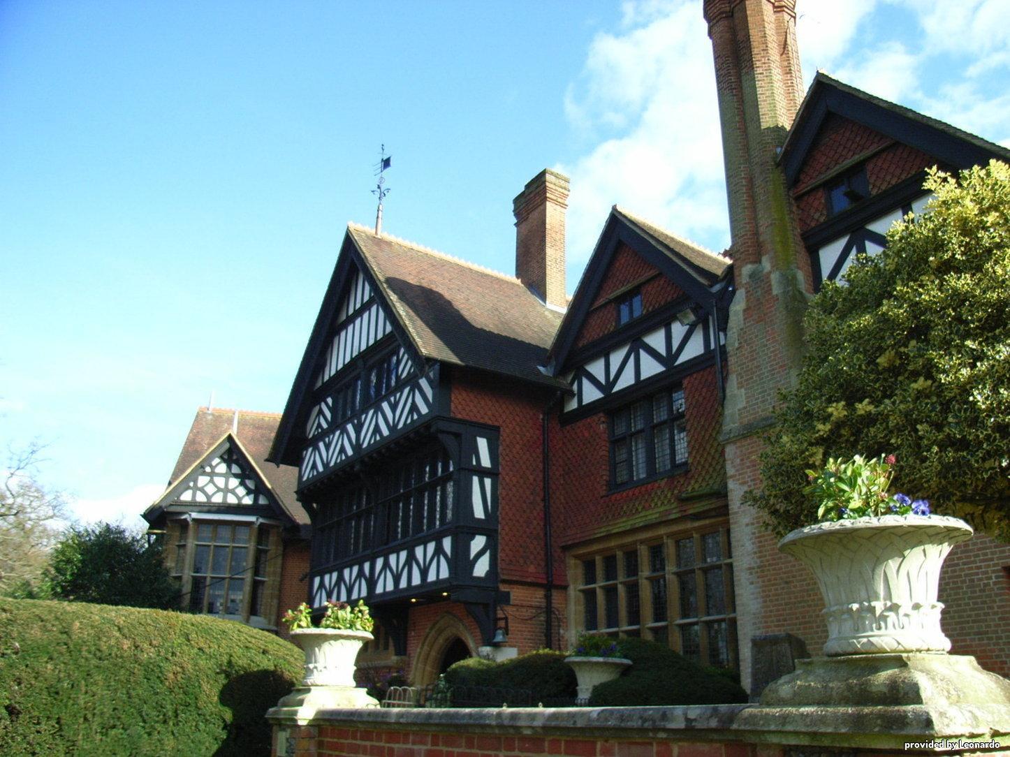 Western Grim's Dyke 4* Harrow